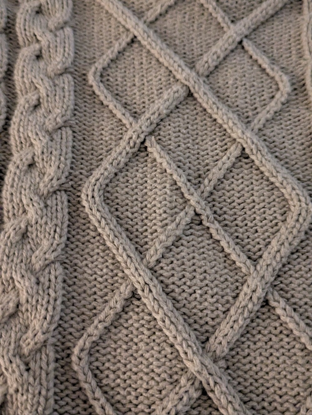 Câble Knit Fisherman Vest - Picture 3 of 4